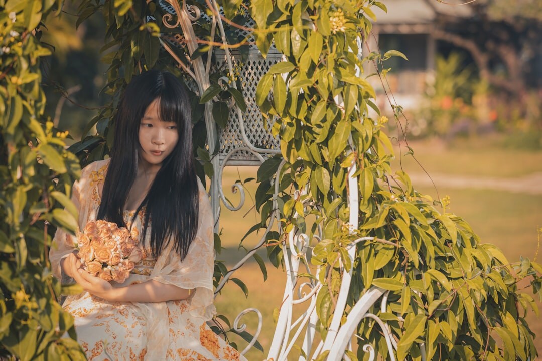 woman sharing story in garden